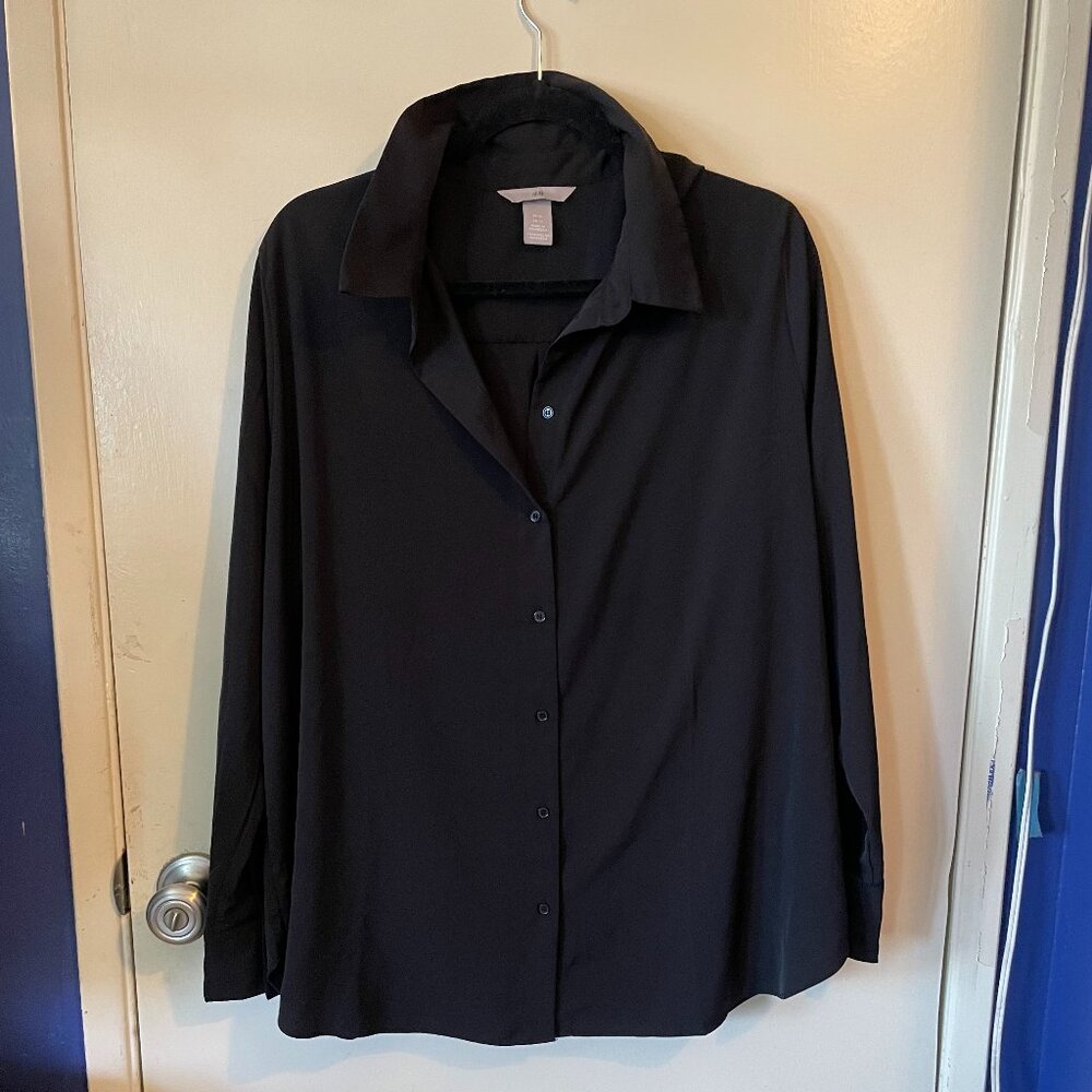 H&M Black Button Down Shirt